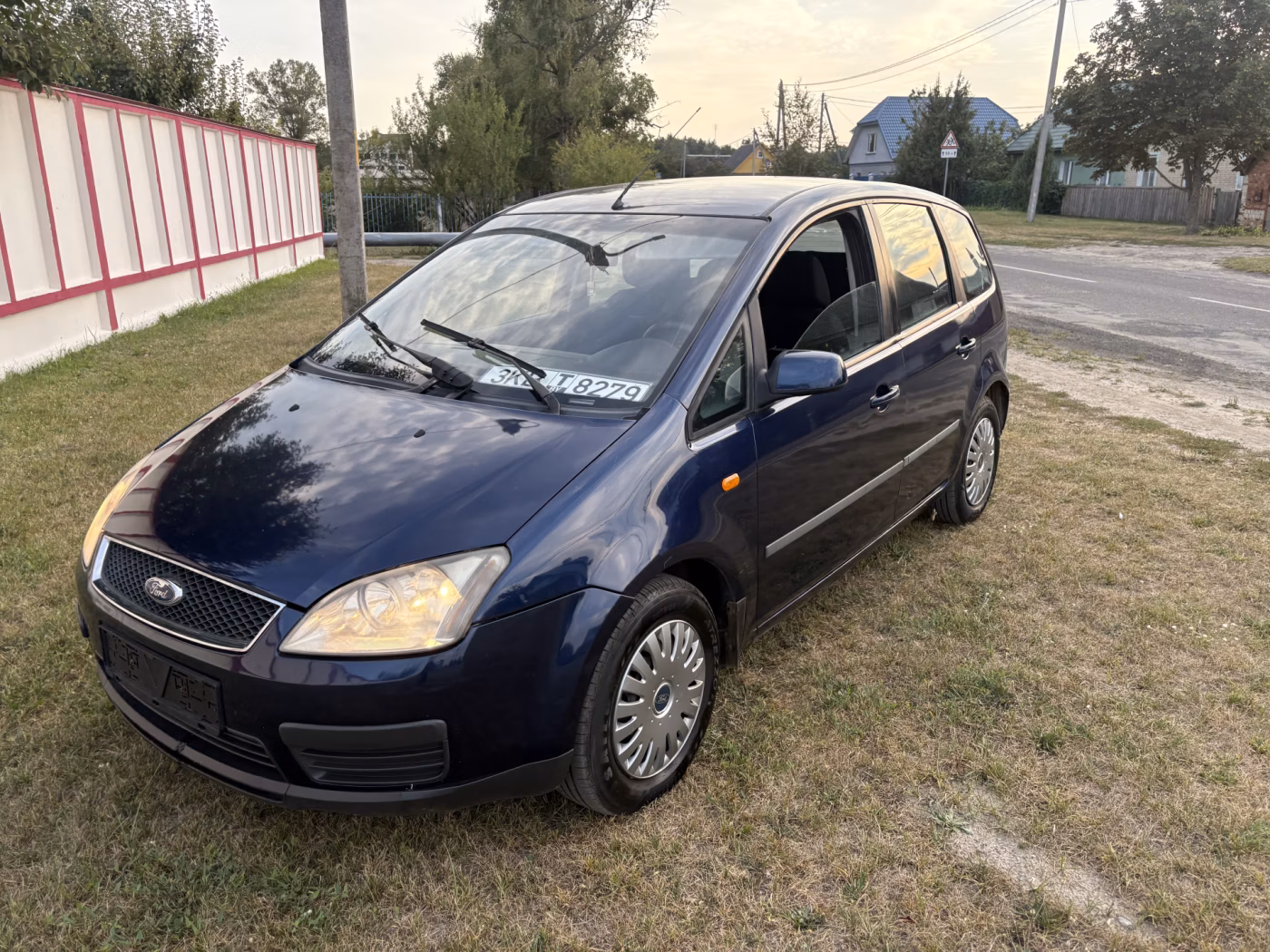 Ford C-MAX фото 18