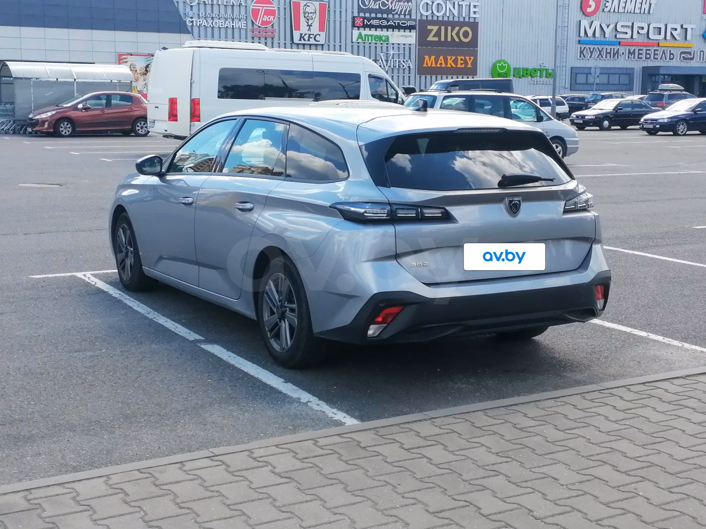 Peugeot 308 фото 6