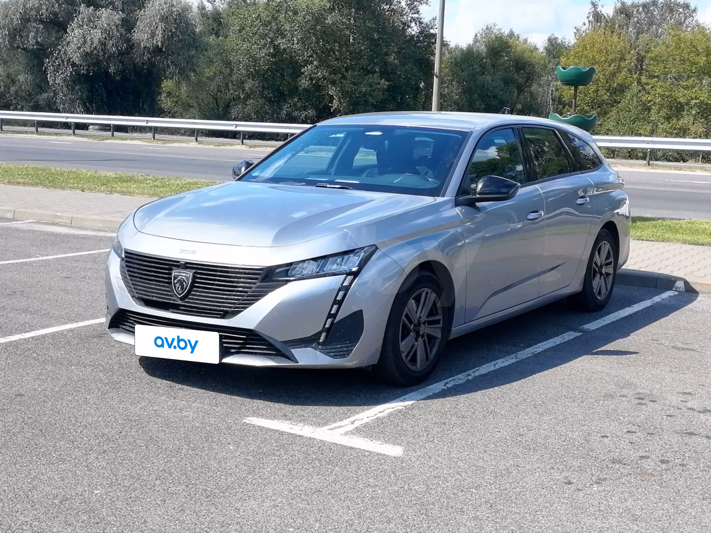 Peugeot 308 фото 2