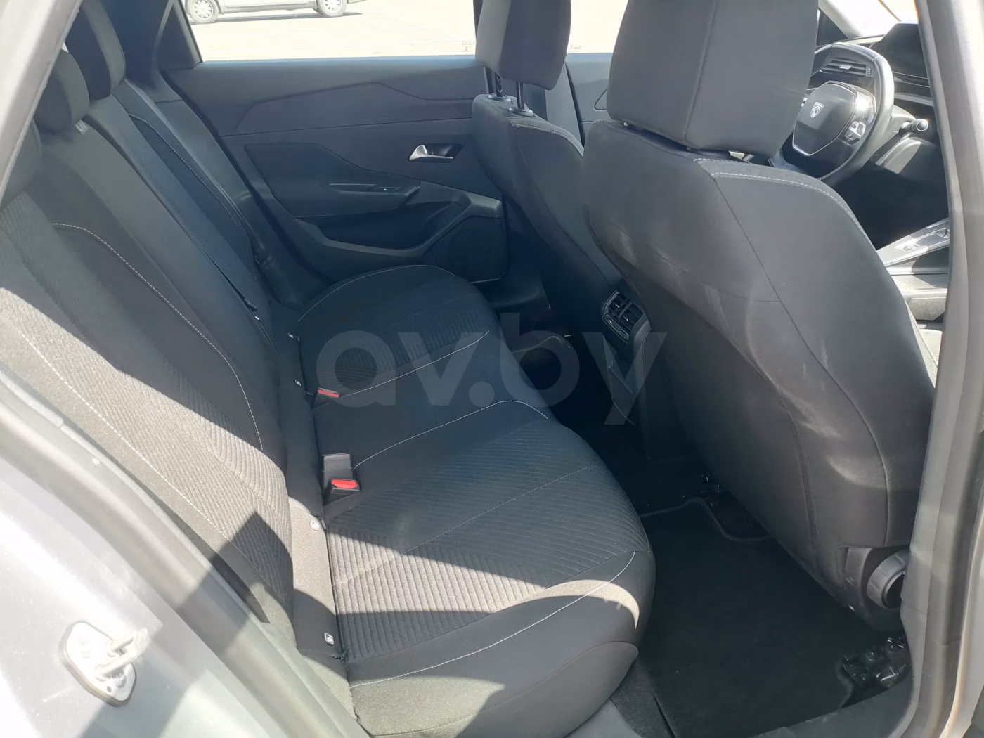 Peugeot 308 фото 15