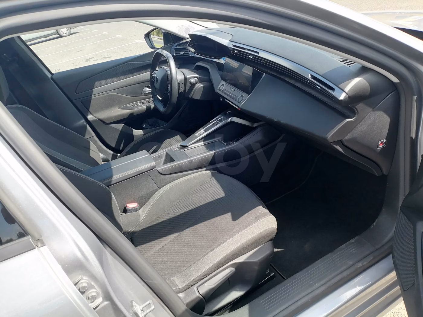 Peugeot 308 фото 16
