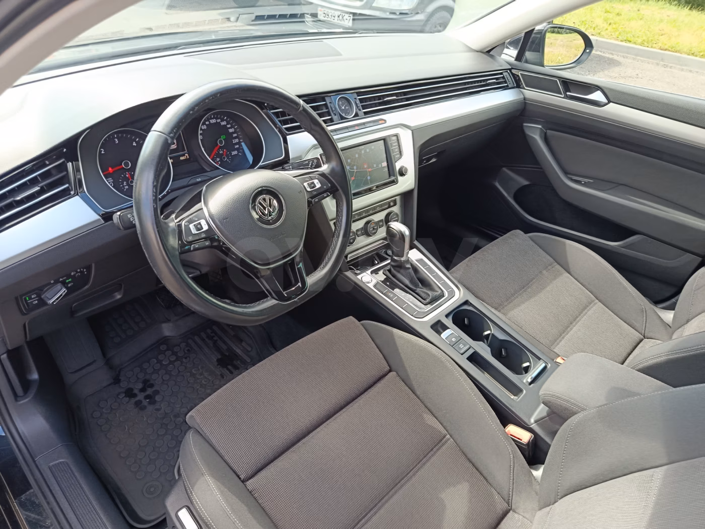 Volkswagen Passat фото 15