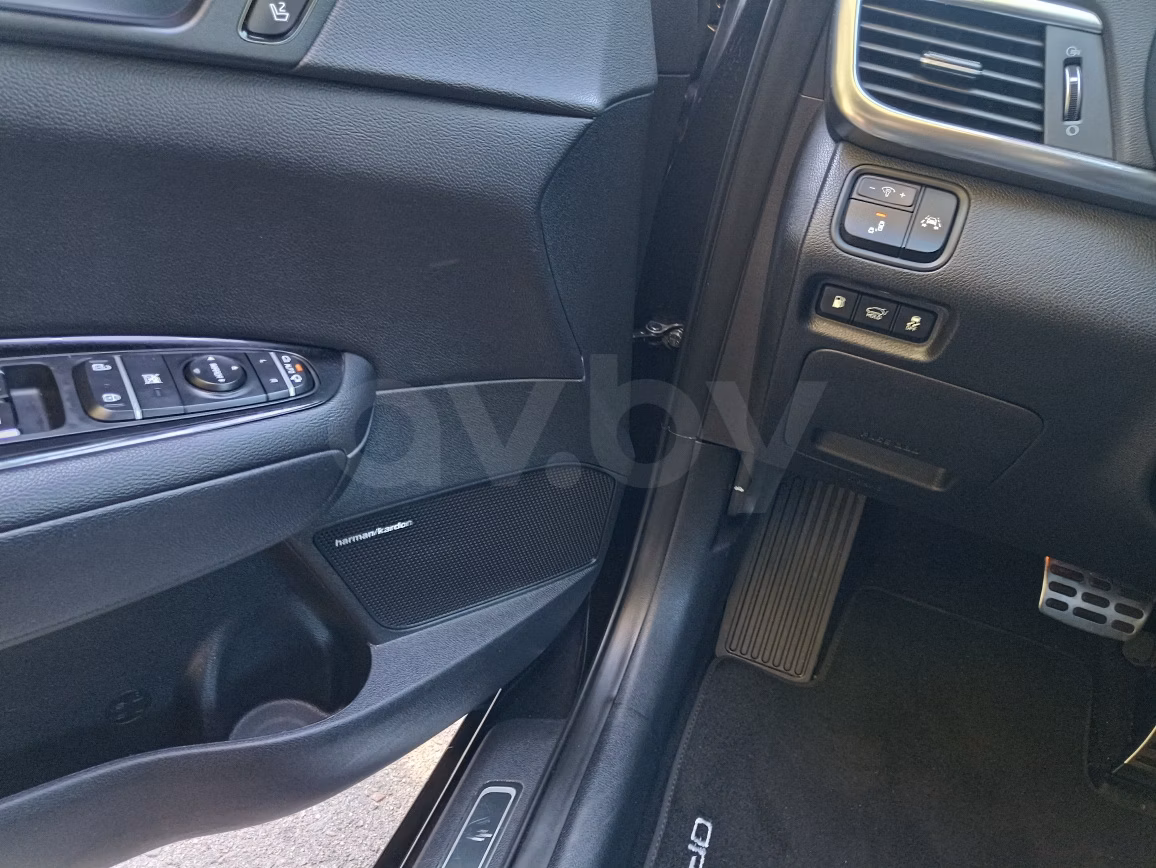 Kia Optima фото 12