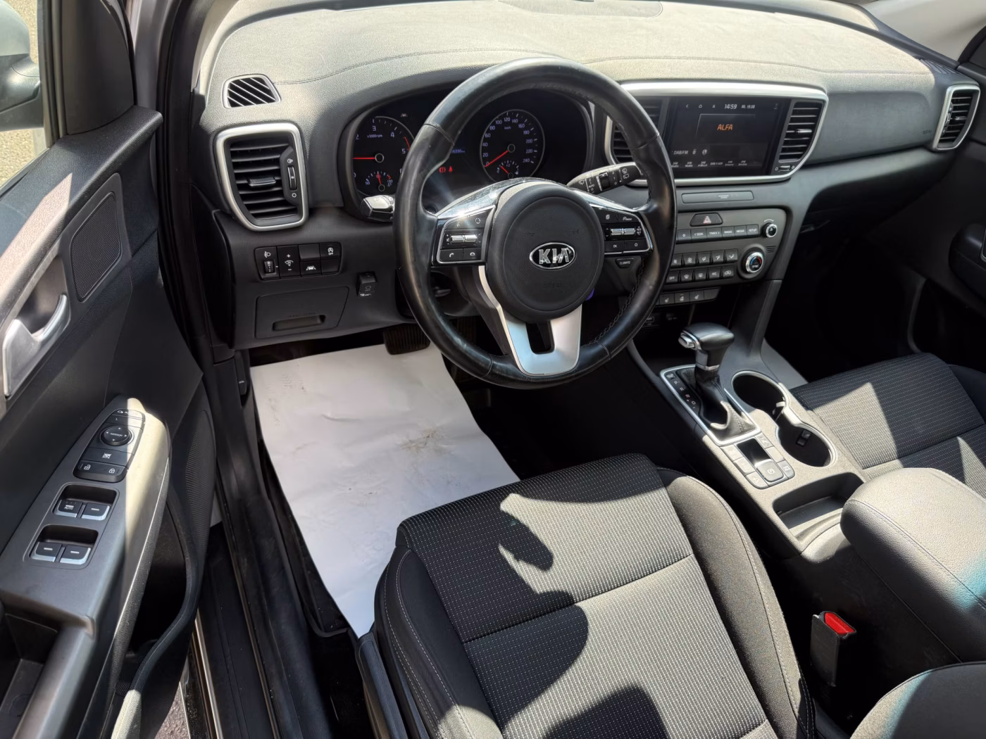 Kia Sportage фото 9