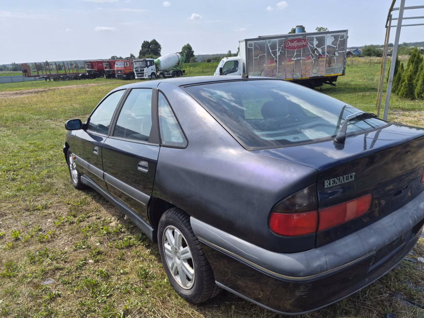 Renault Safrane фото 8