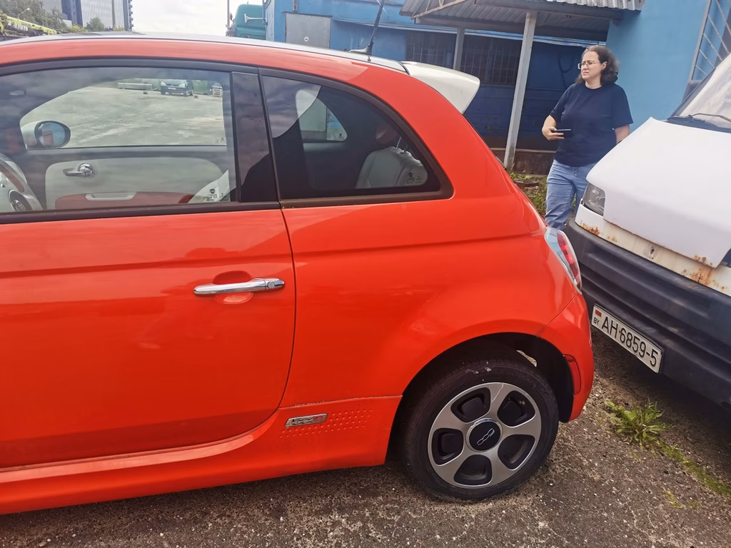 Fiat 500е фото 3
