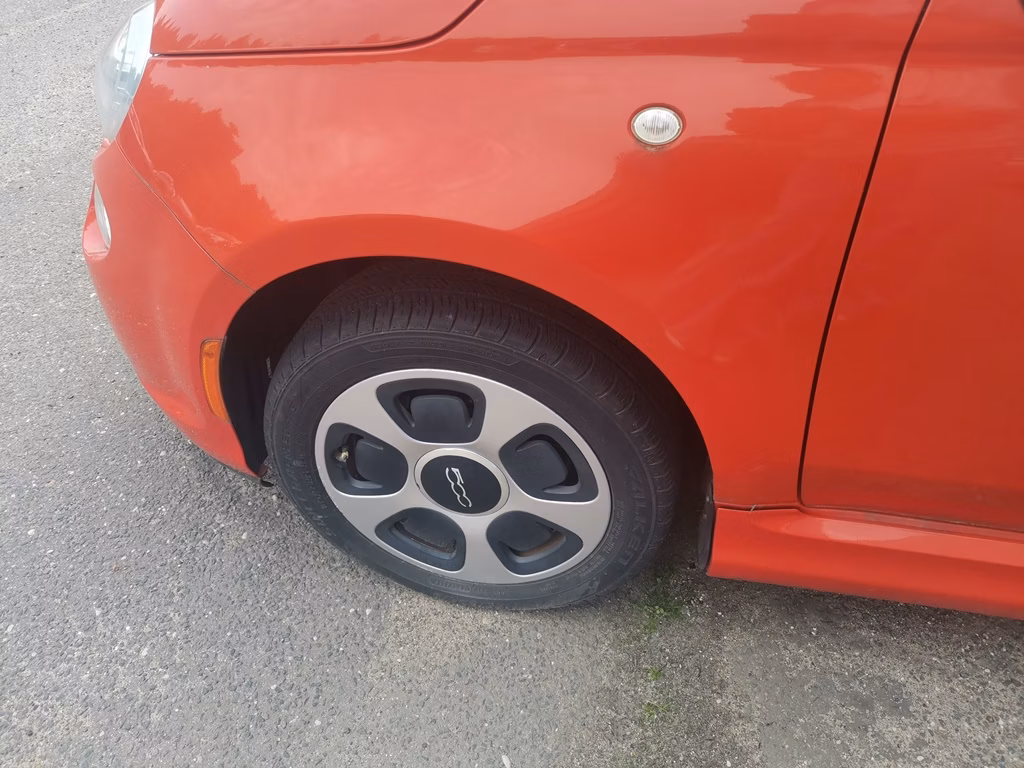 Fiat 500е фото 14