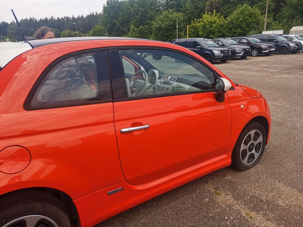 Fiat 500е фото 6