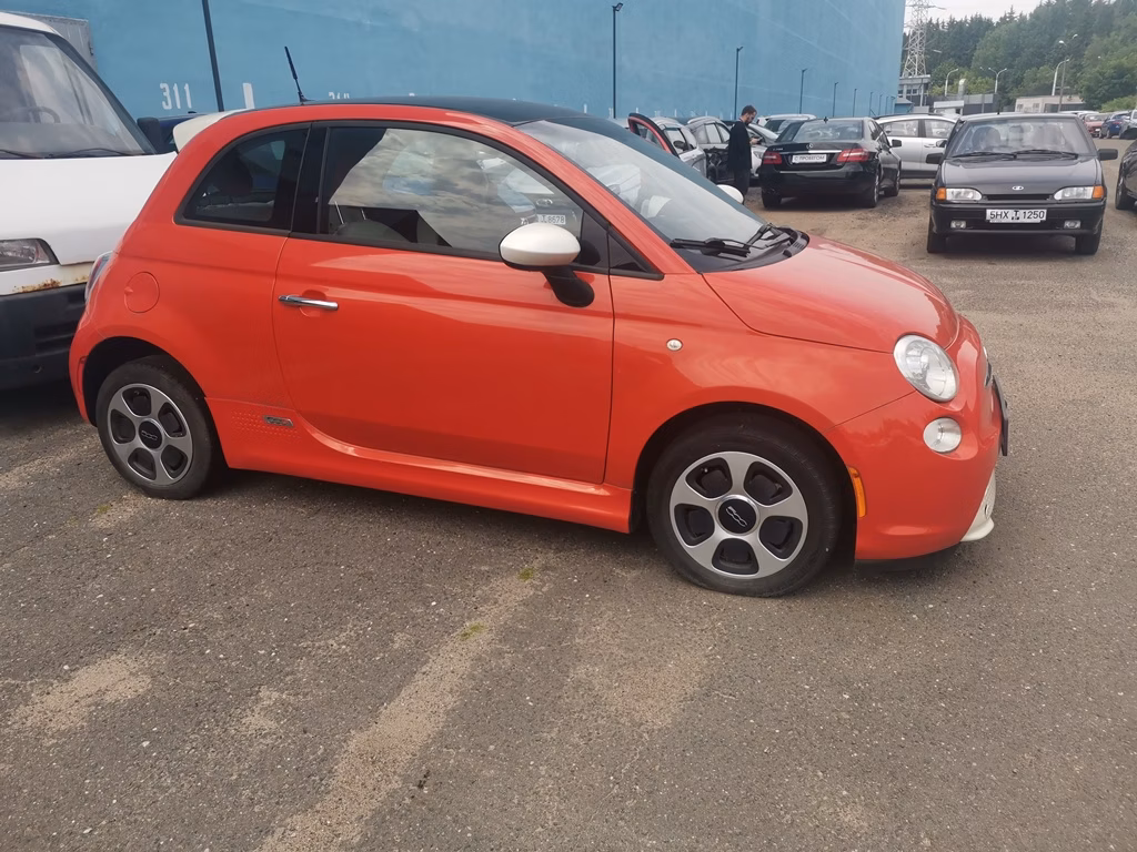 Fiat 500е фото 20