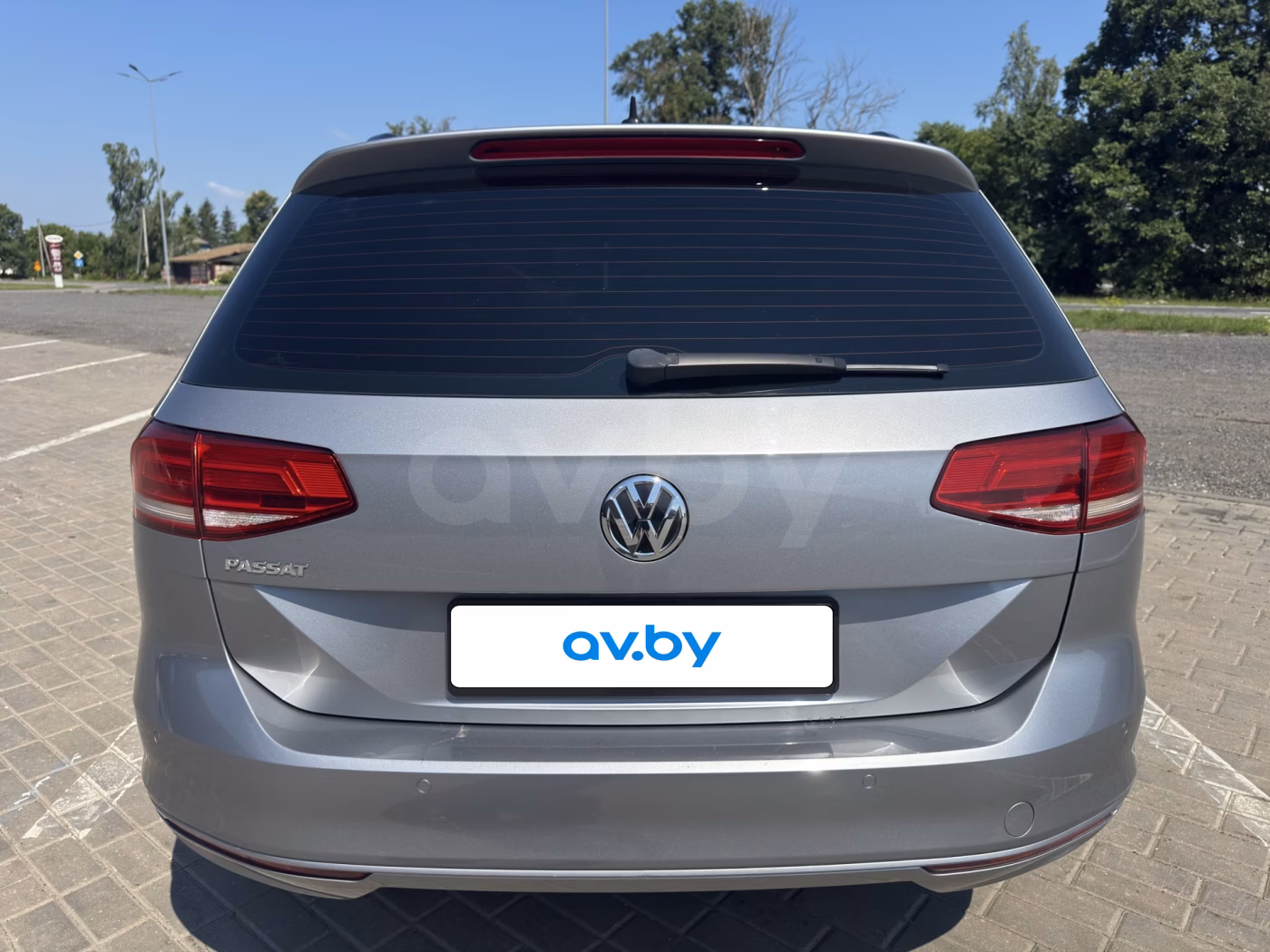 Volkswagen Passat фото 8