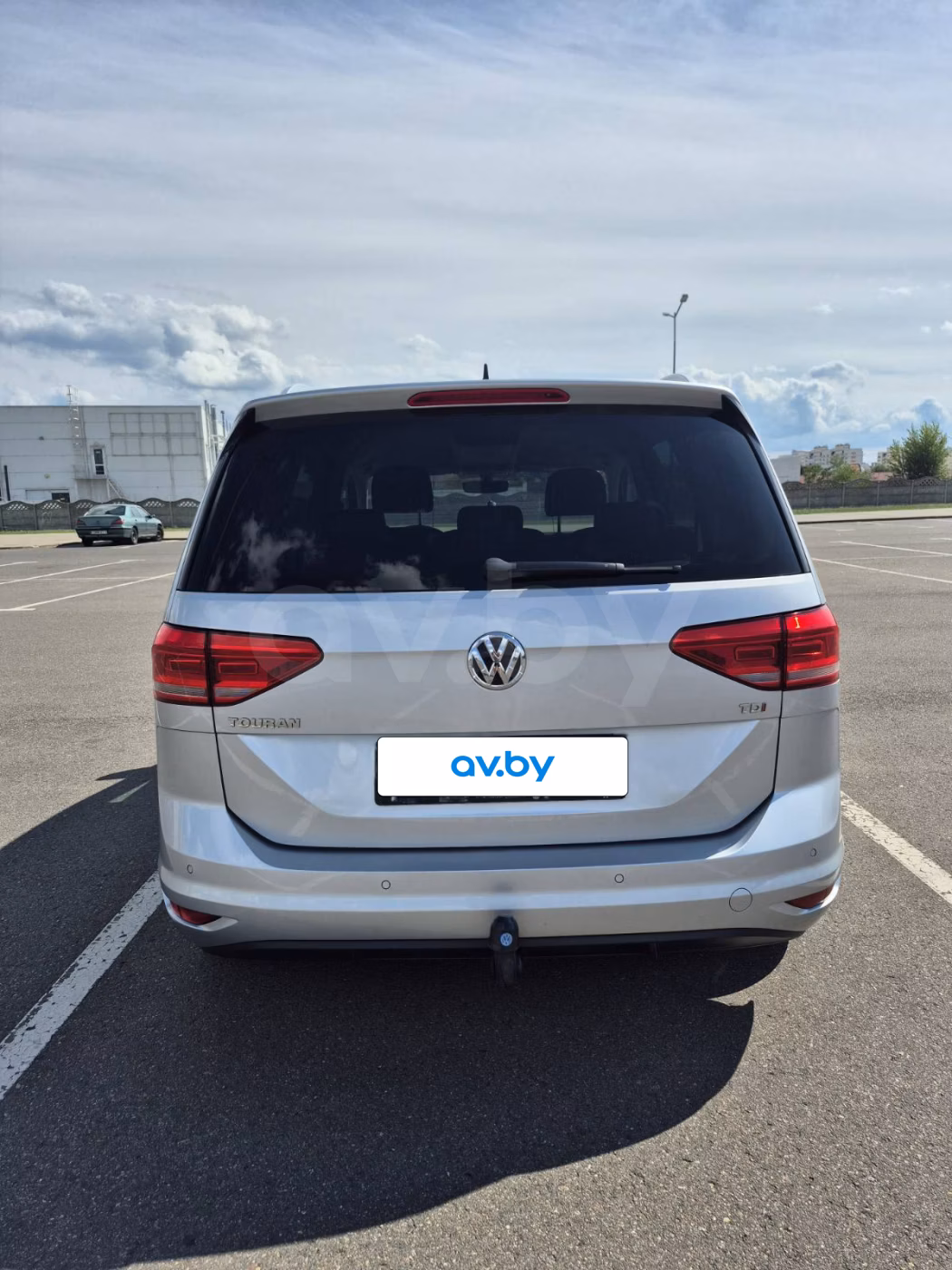 Volkswagen Touran фото 4
