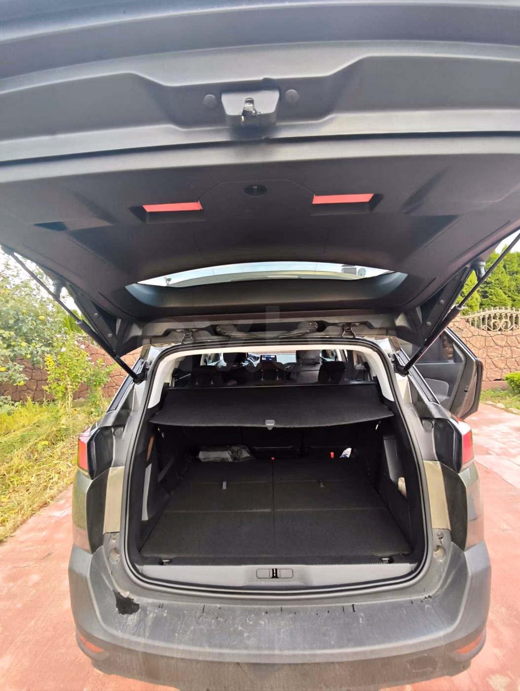 Peugeot 5008 фото 4