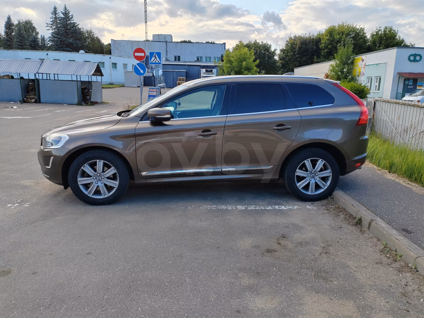 Volvo XC60 фото 4