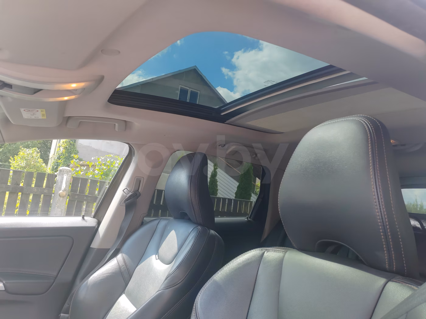 Volvo XC60 фото 6