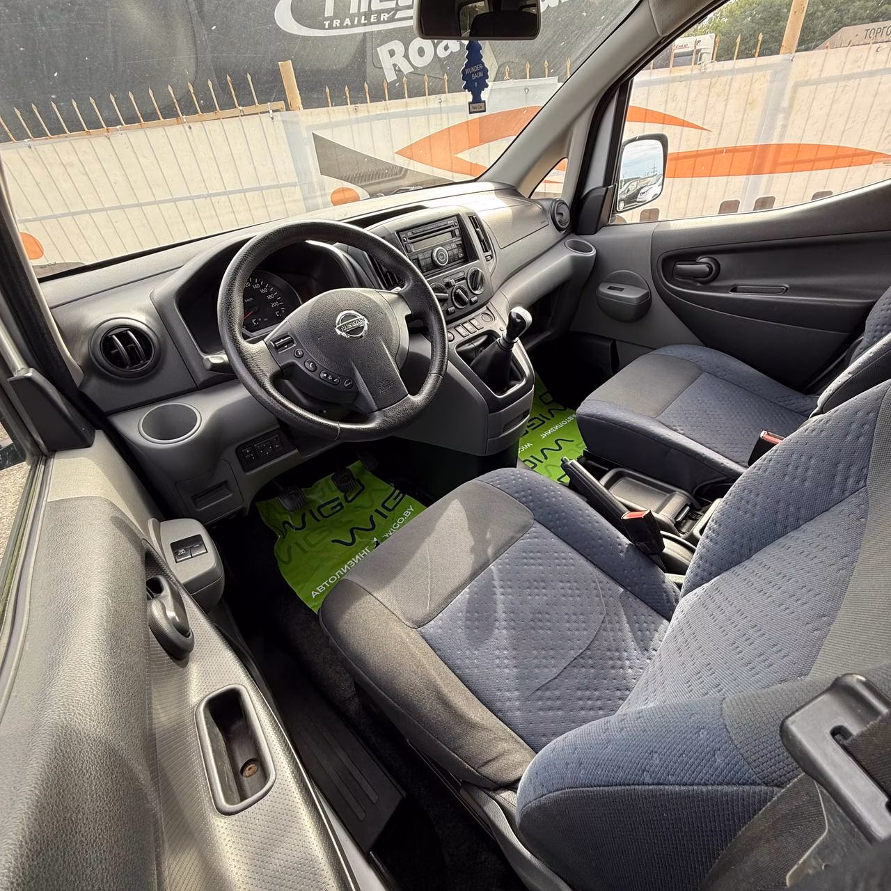 Nissan NV200 фото 7