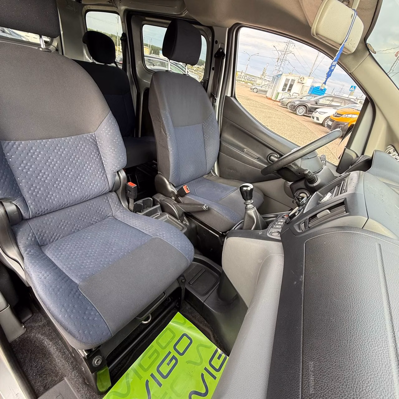 Nissan NV200 фото 11
