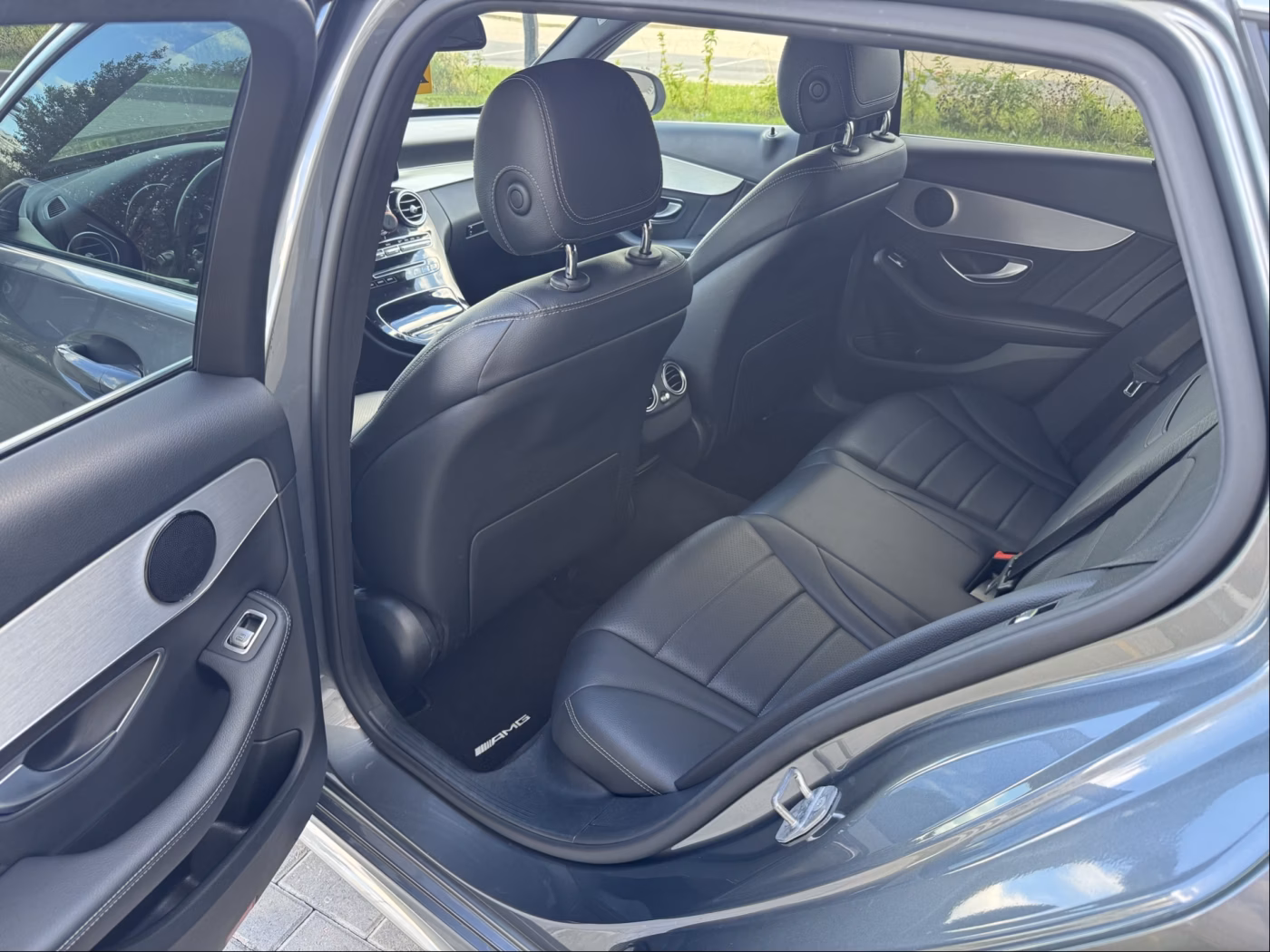 Mercedes-Benz C-Класс фото 14