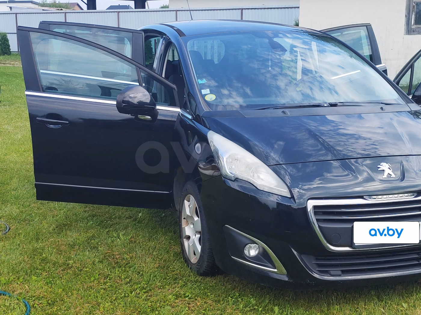 Peugeot 5008