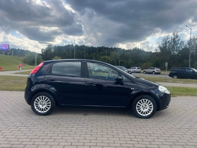 Fiat Grande Punto фото 4