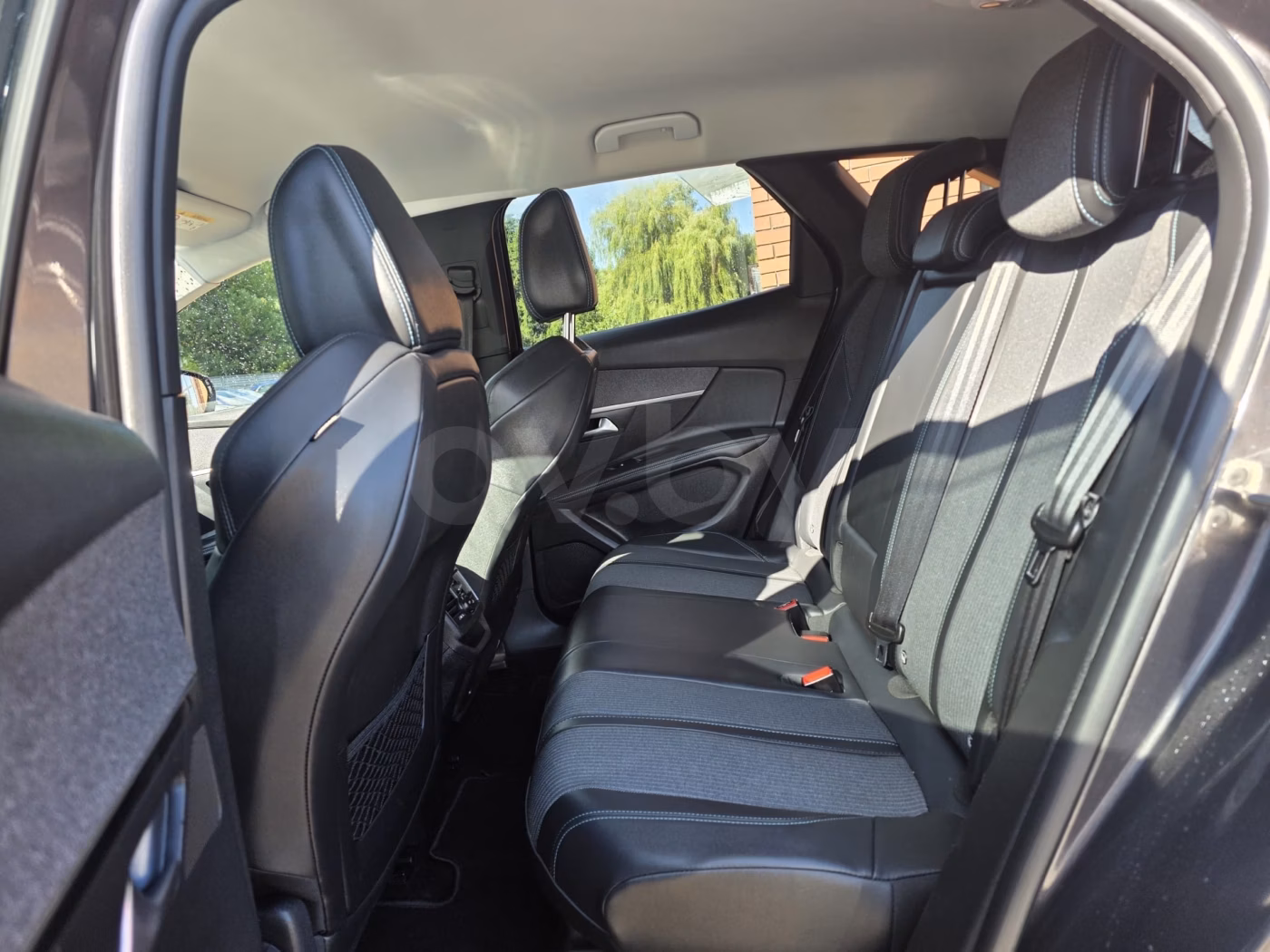 Peugeot 3008 фото 16