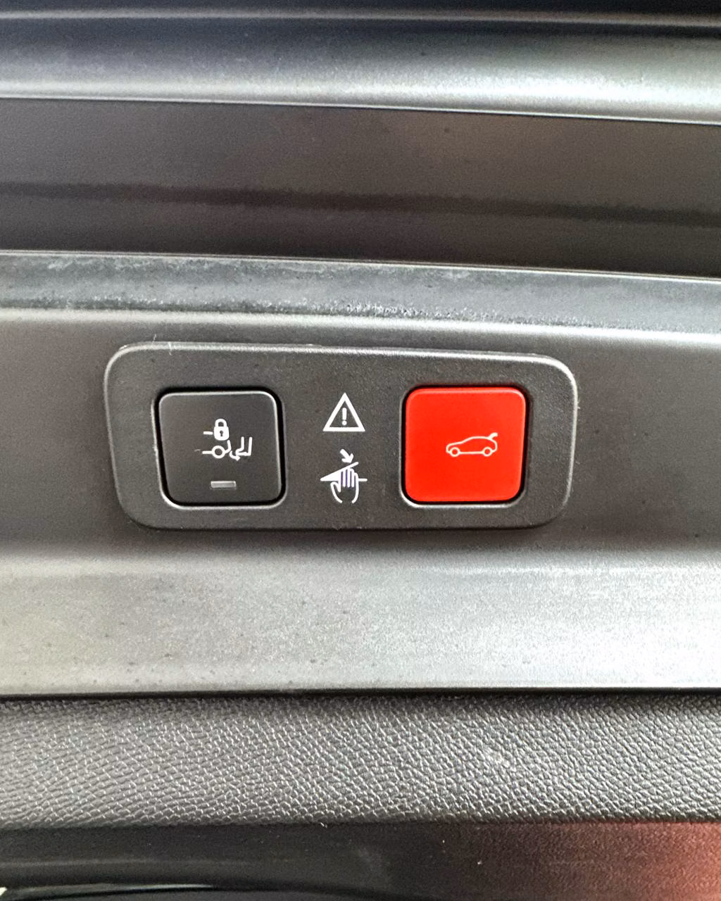Peugeot 5008 фото 15