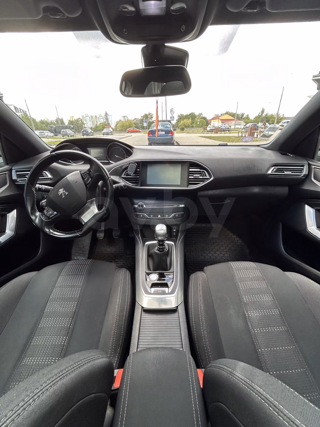 Peugeot 308 фото 14