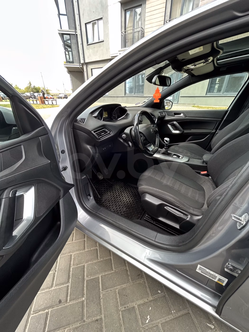 Peugeot 308 фото 15