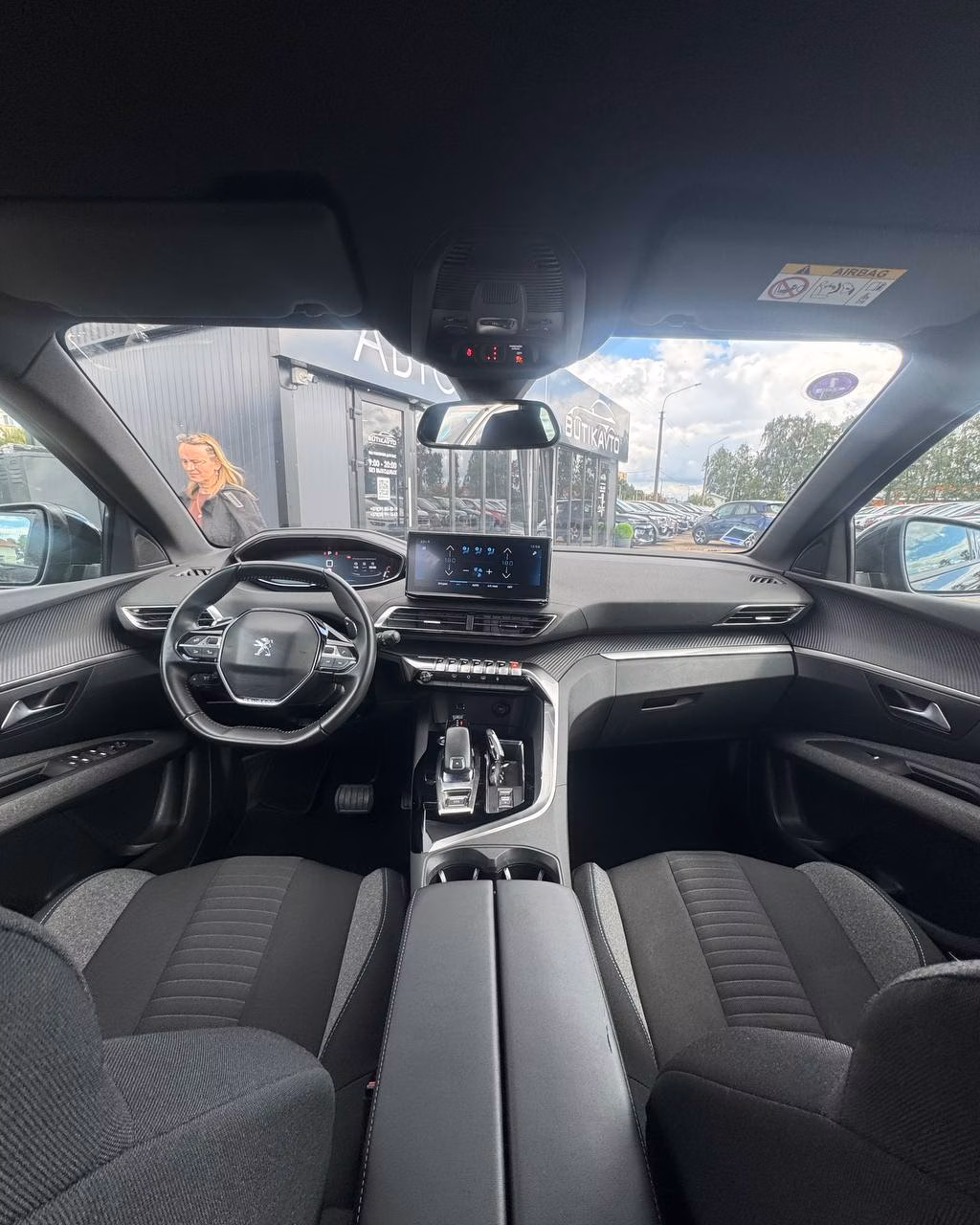 Peugeot 3008 фото 9