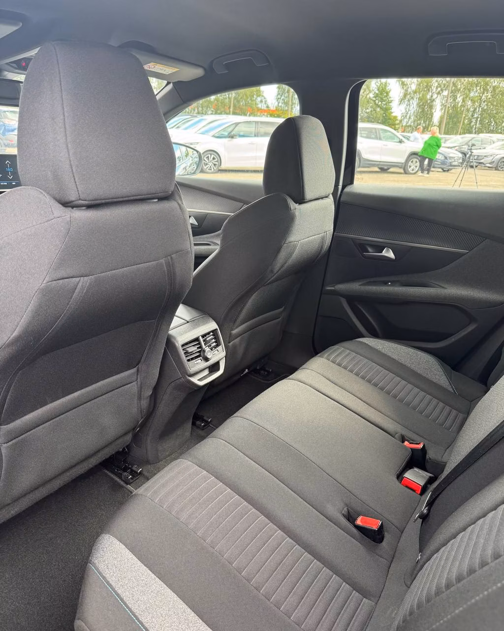 Peugeot 3008 фото 11