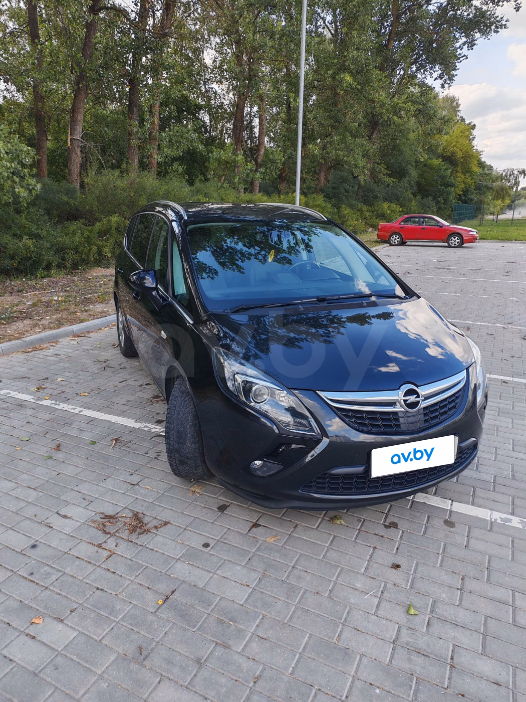 Opel Zafira фото 9
