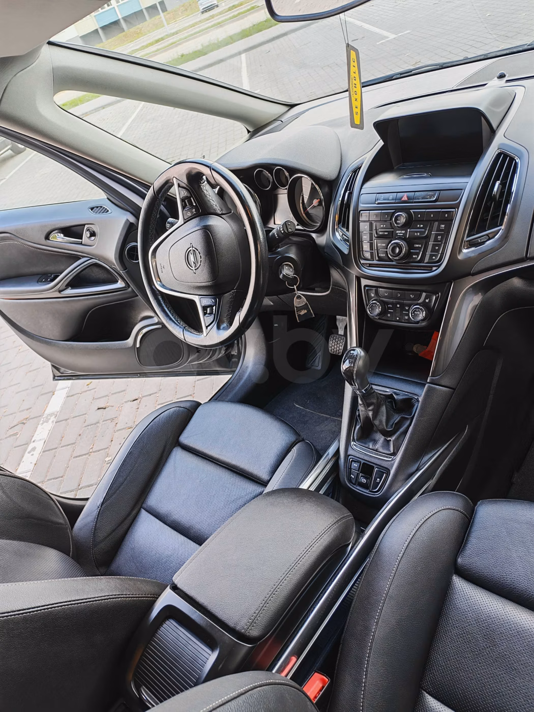 Opel Zafira фото 19