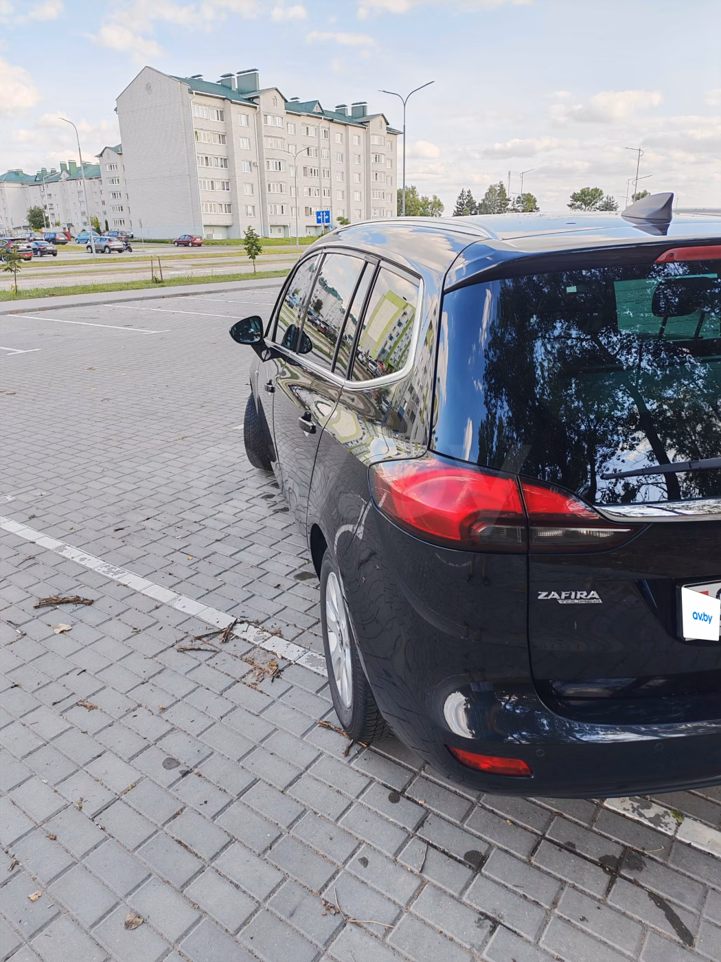 Opel Zafira фото 11
