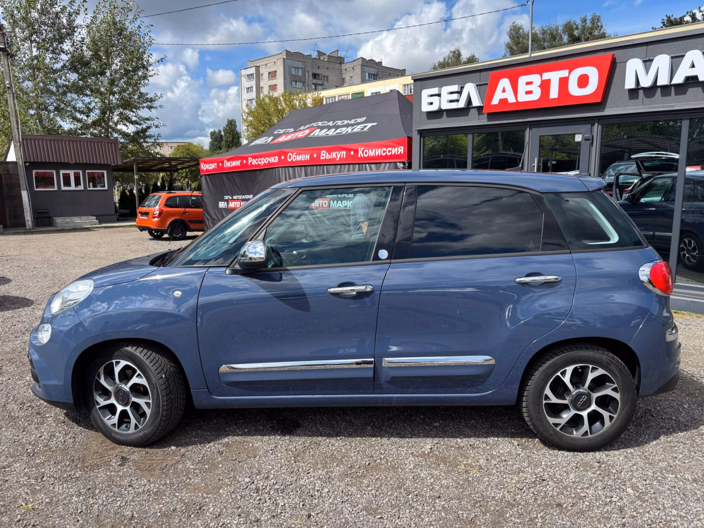 Fiat 500L фото 8