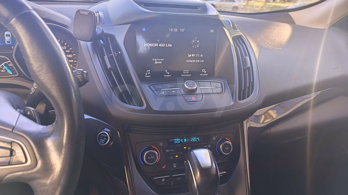 Ford Kuga фото 9