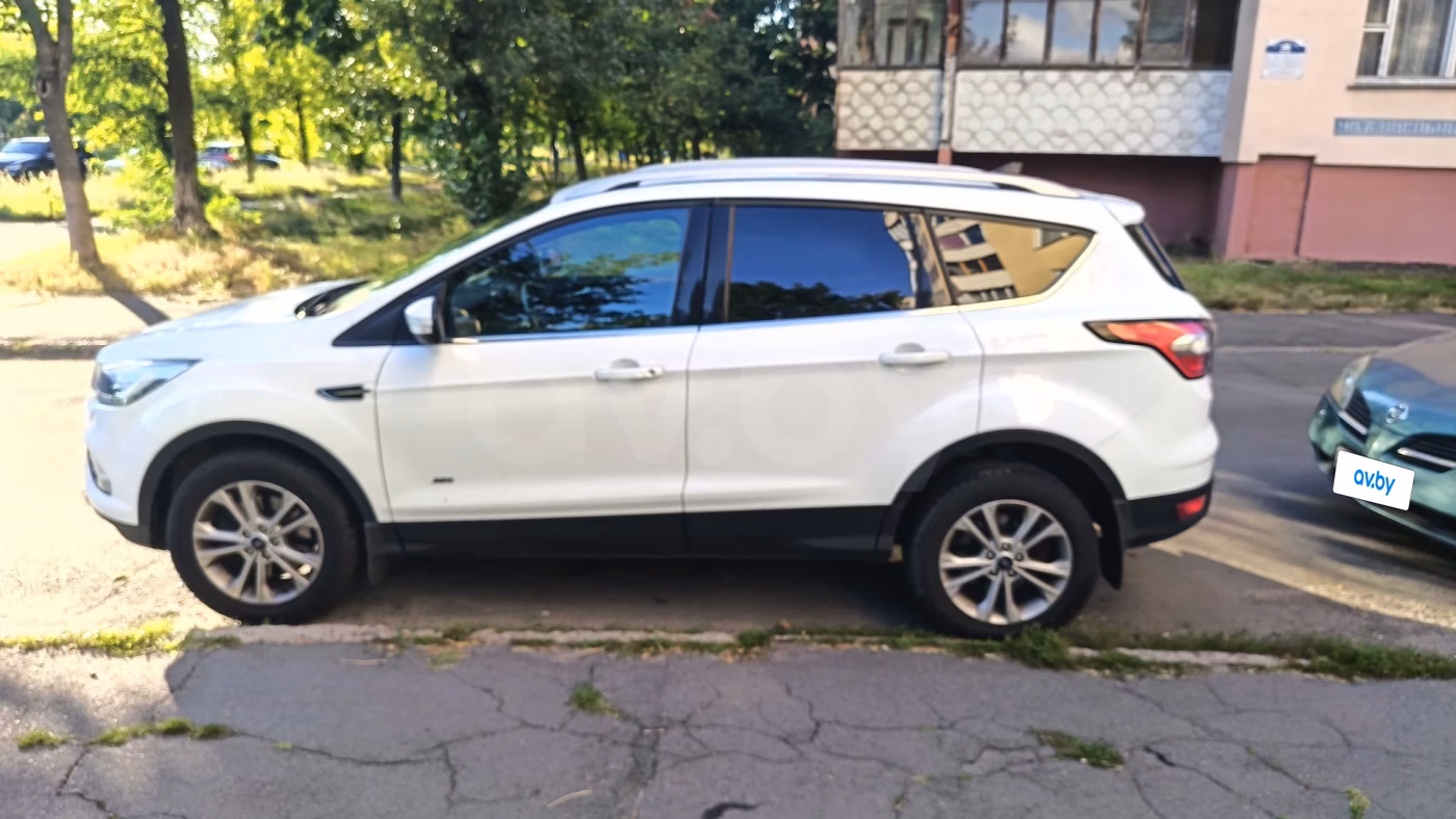 Ford Kuga фото 2