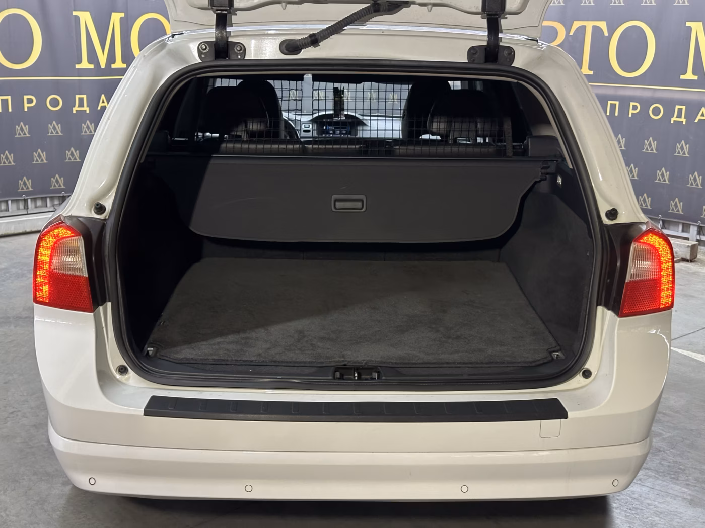 Volvo V70 фото 28