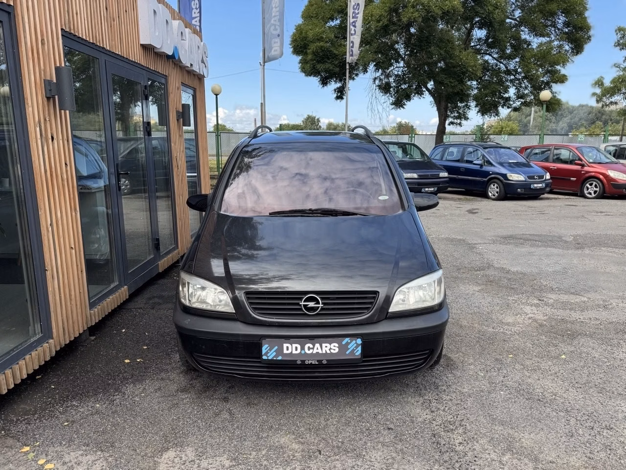 Opel Zafira фото 2