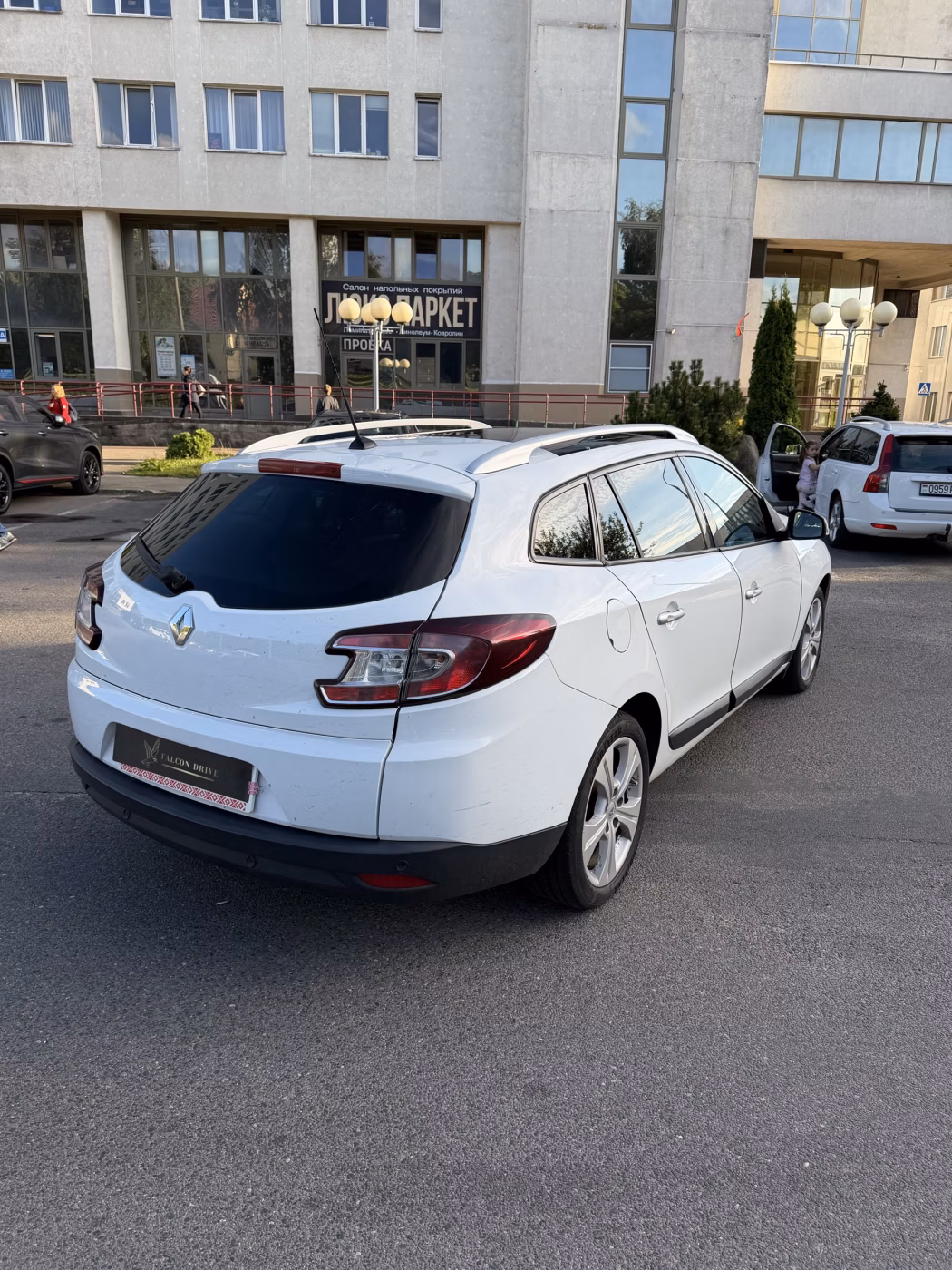 Renault Megane фото 7