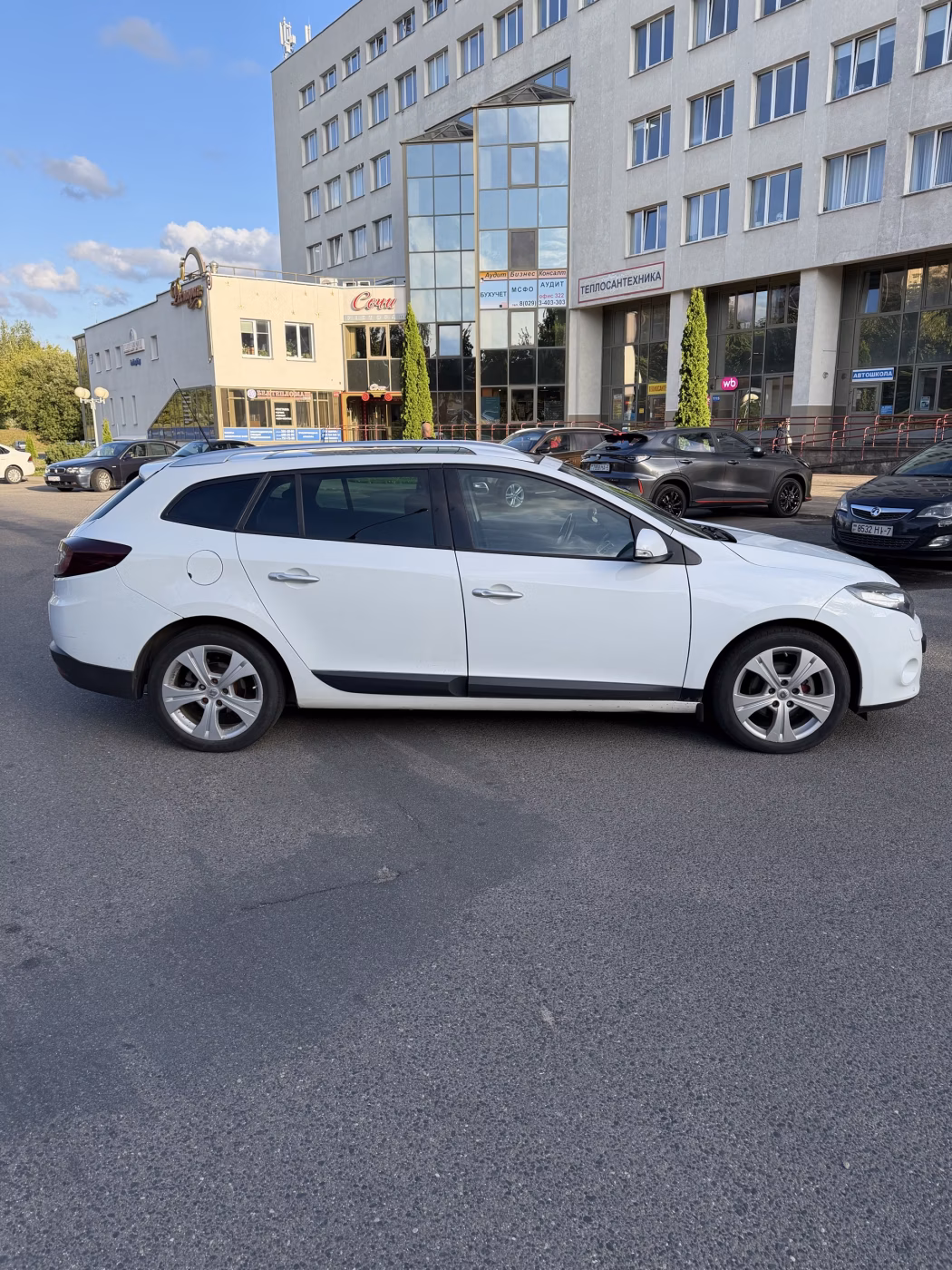 Renault Megane фото 8