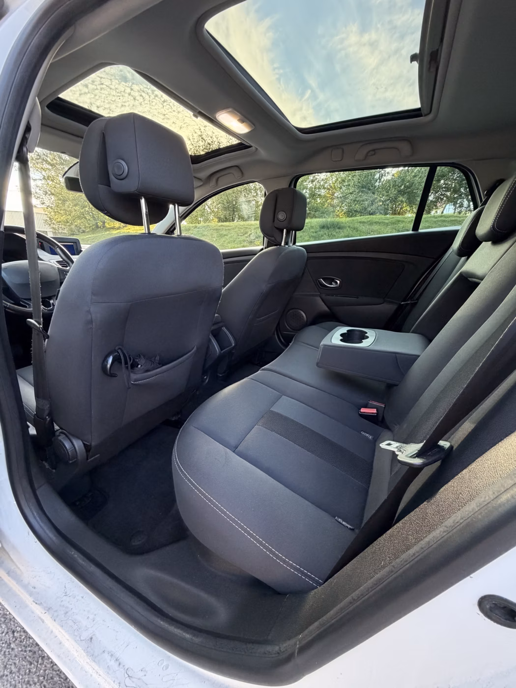 Renault Megane фото 15