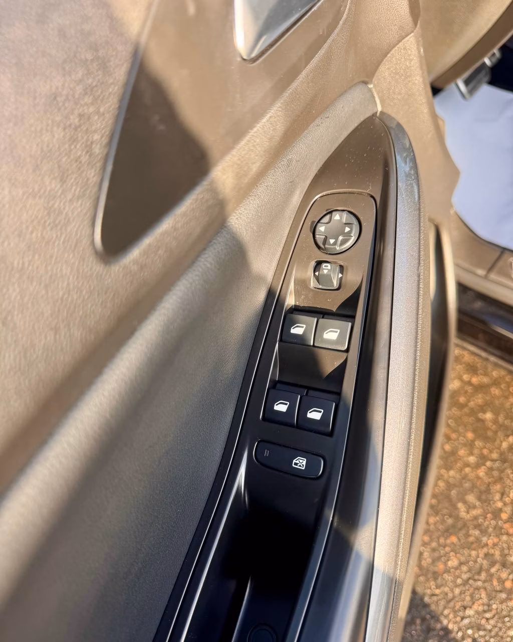 Opel Grandland X фото 18