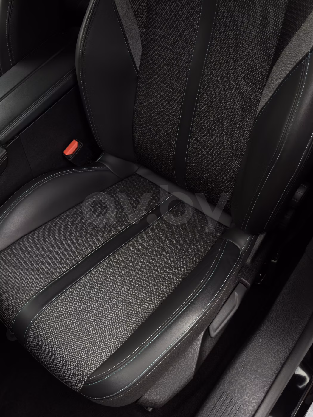 Peugeot 308 фото 14