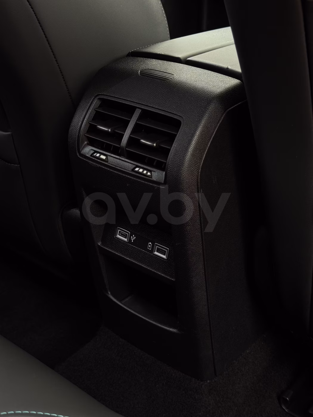 Peugeot 308 фото 16