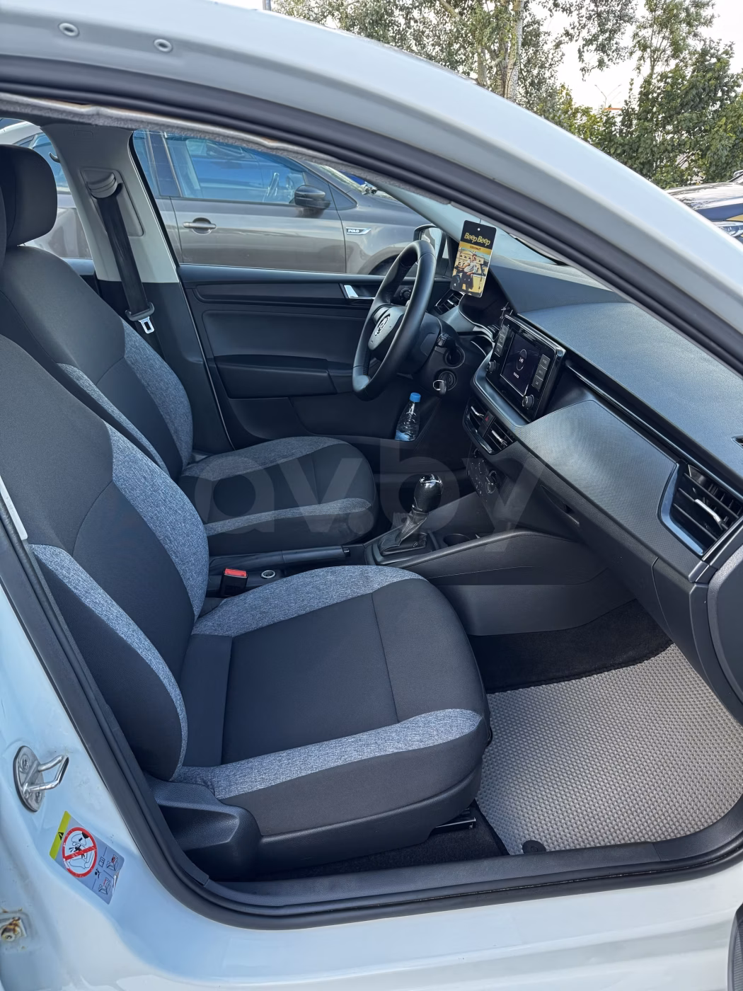 Skoda Rapid фото 3