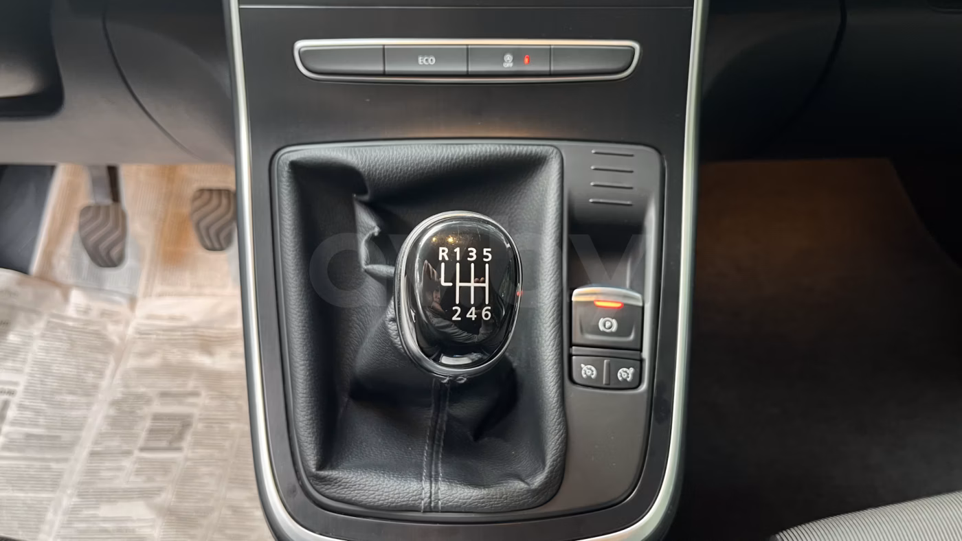 Renault Scenic фото 14