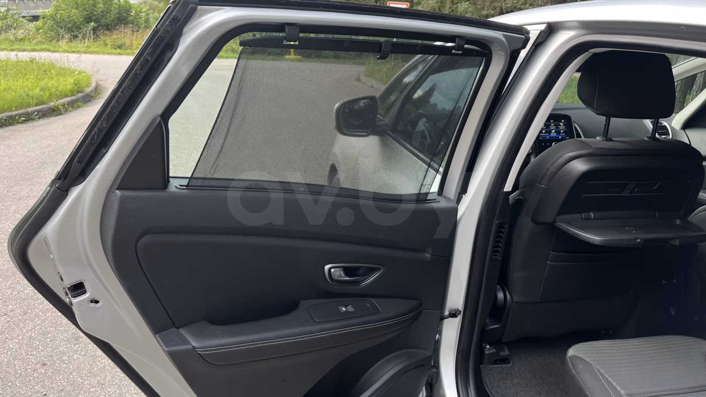 Renault Scenic фото 19