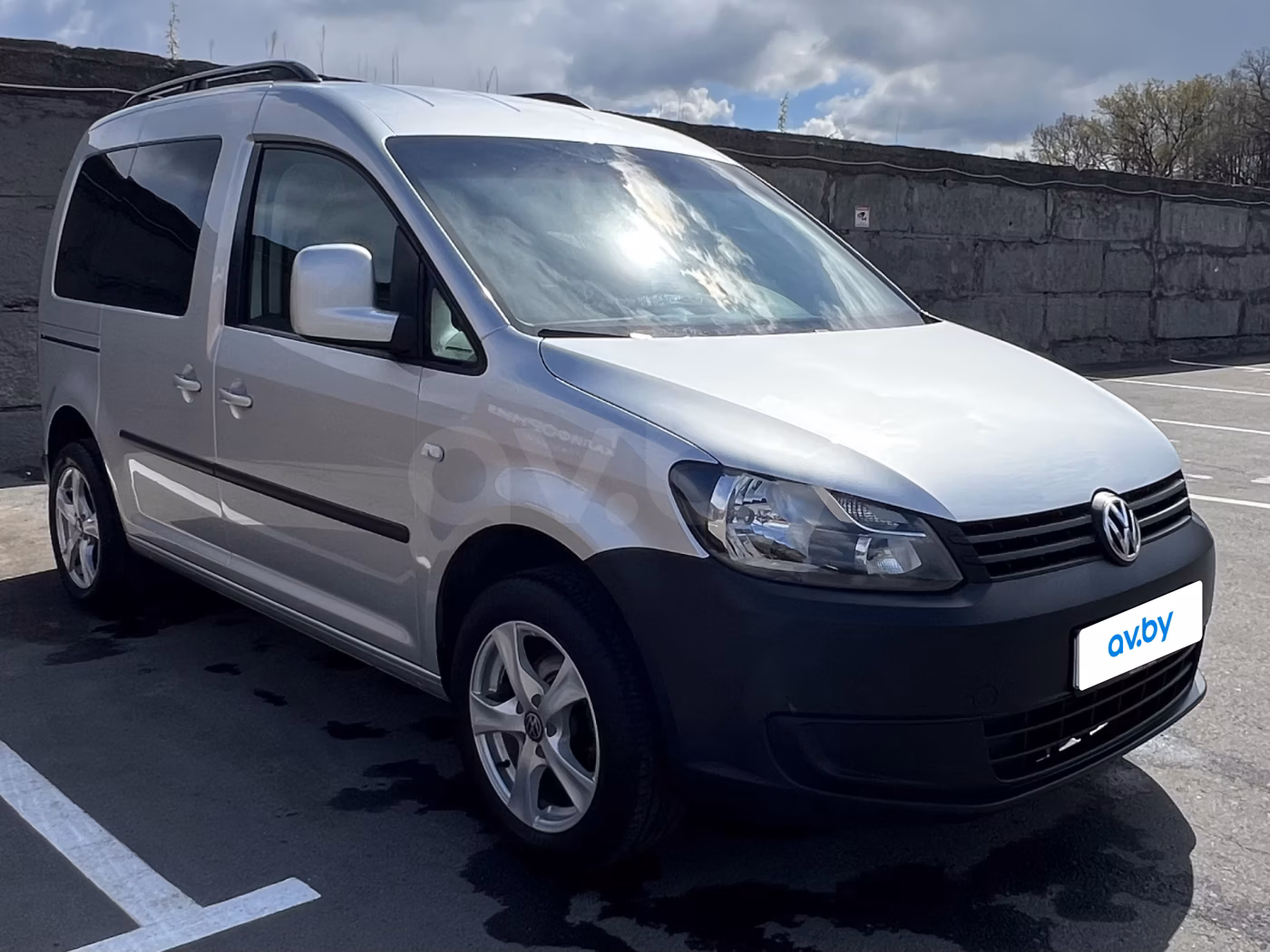 Volkswagen Caddy фото 2