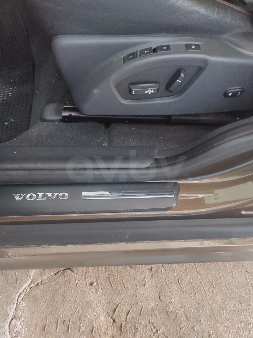Volvo XC60 фото 13