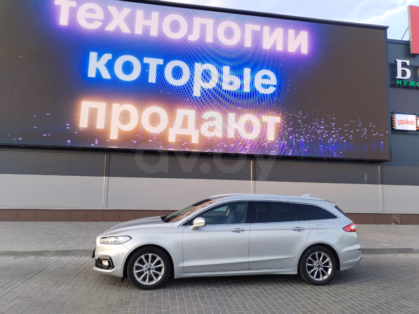 Ford Mondeo фото 2