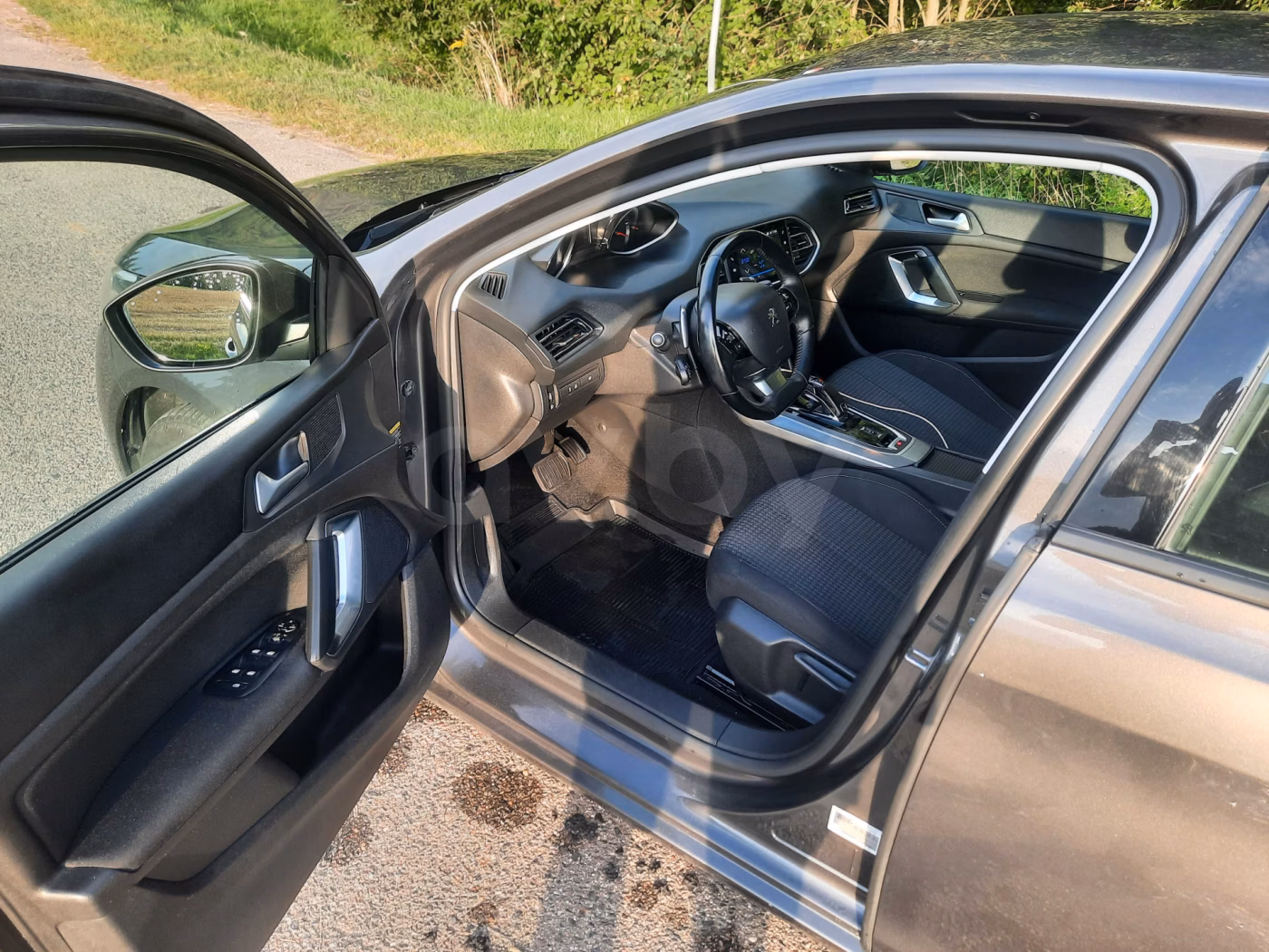 Peugeot 308 фото 10